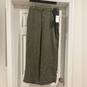 Women’s Olive Green Pants